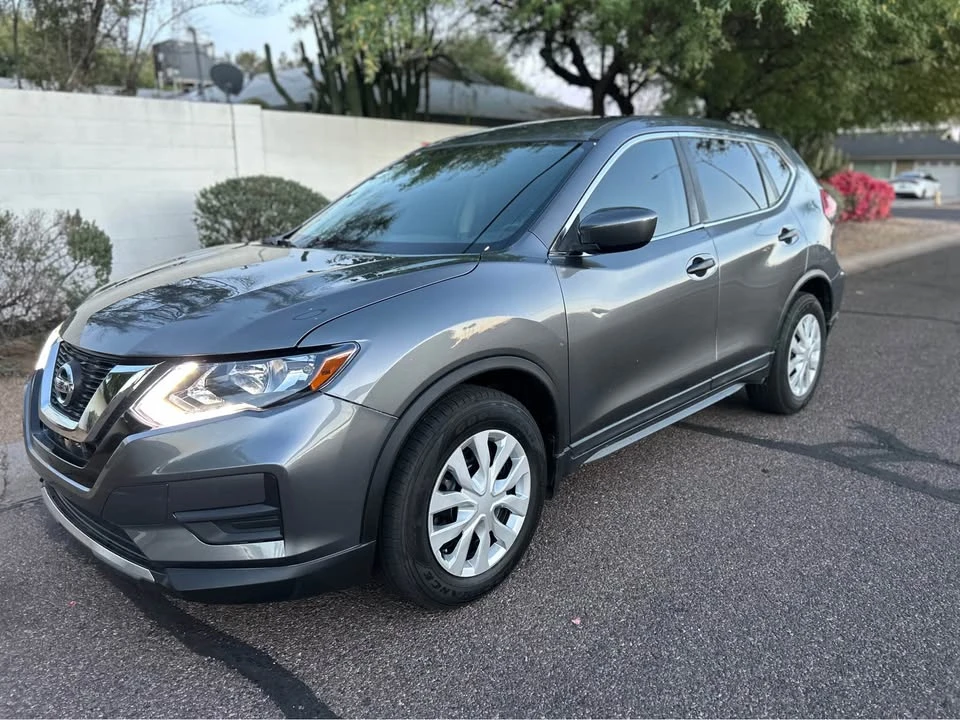2017 Nissan Rogue - Image 6 of 16