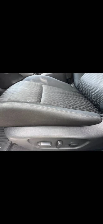 2017 Nissan Rogue - Image 14 of 17