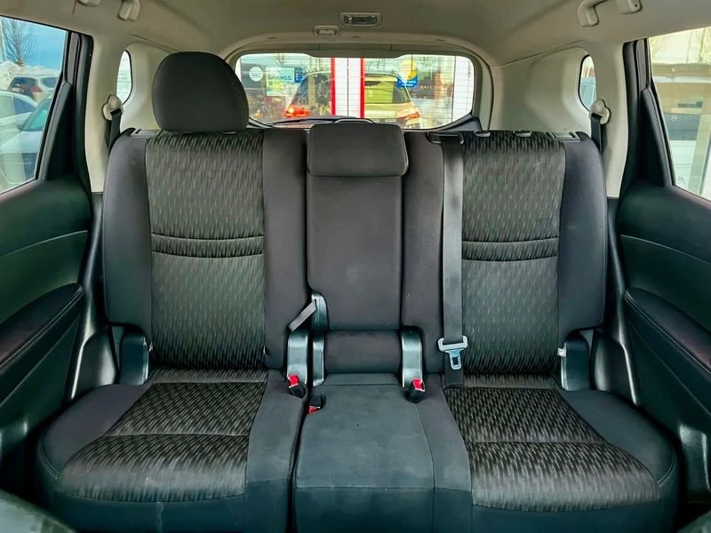 2017 Nissan Rogue - Image 17 of 20
