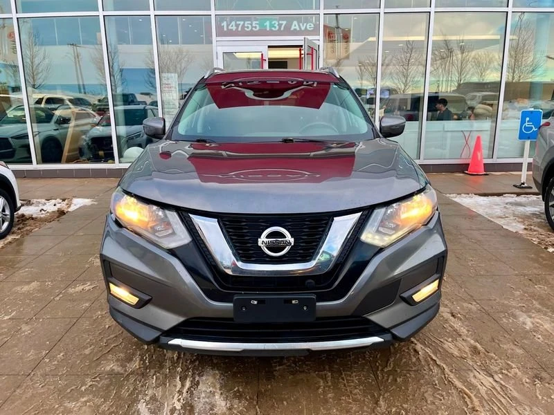 2017 Nissan Rogue - Image 2 of 20