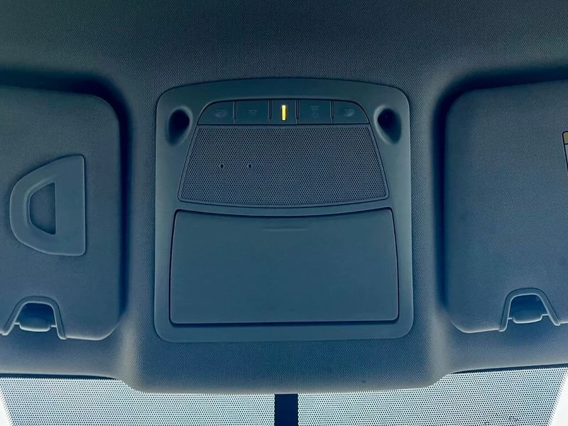 2017 Nissan Rogue - Image 16 of 20