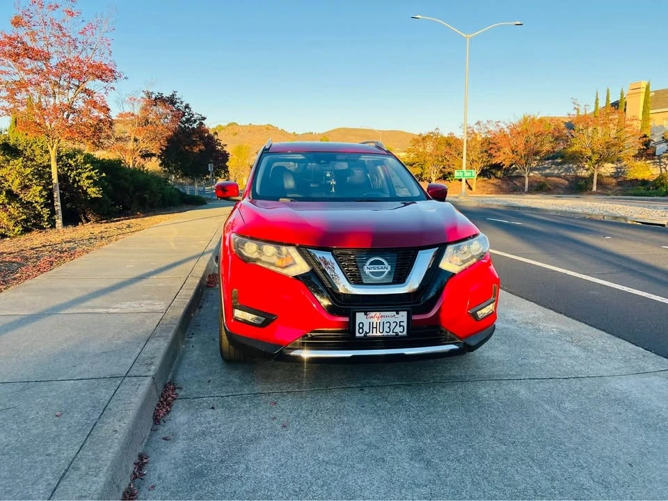 2017 Nissan Rogue - Image 3 of 15
