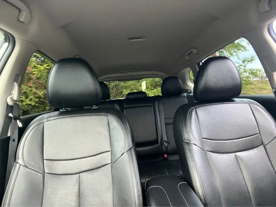 2017 Nissan Rogue - Image 11 of 20