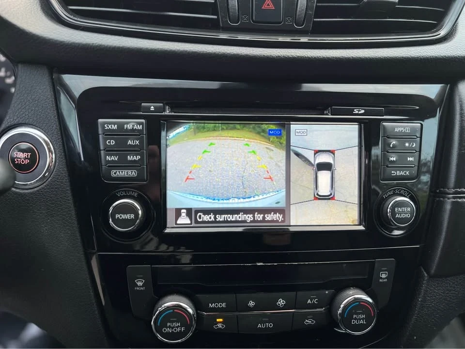 2017 Nissan Rogue - Image 18 of 20