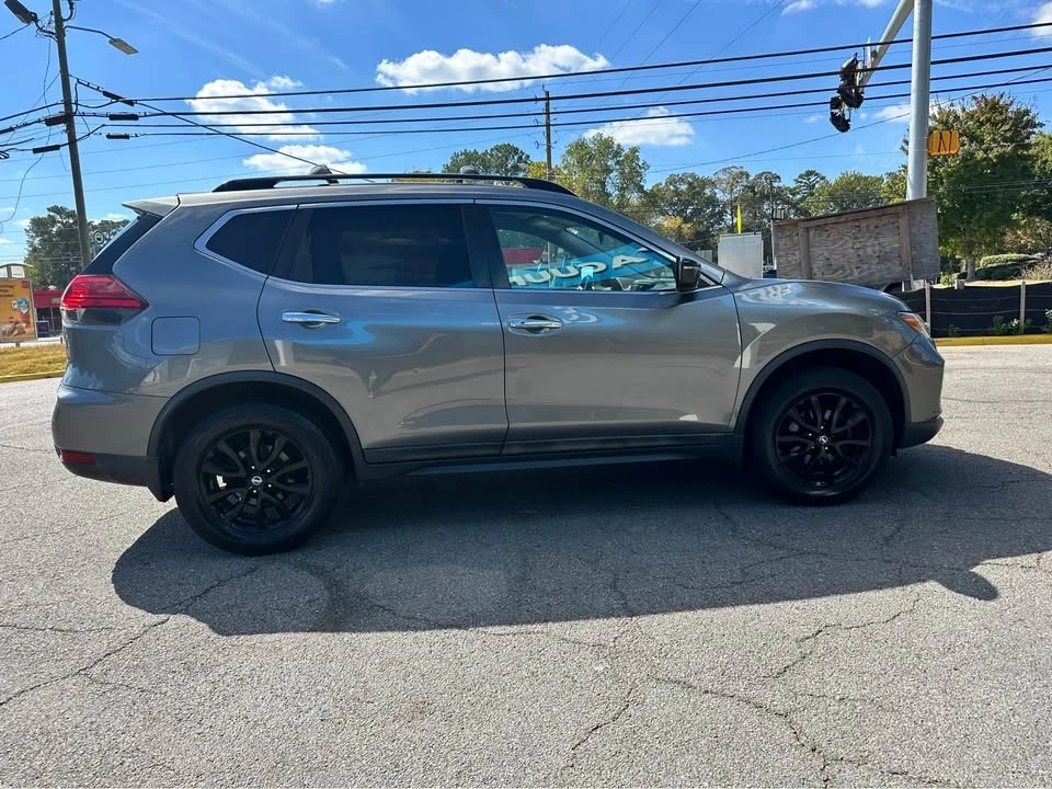 2017 Nissan Rogue - Image 6 of 20