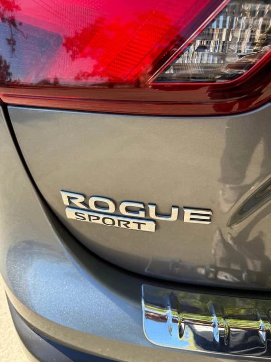 2017 Nissan Rogue - Image 7 of 12