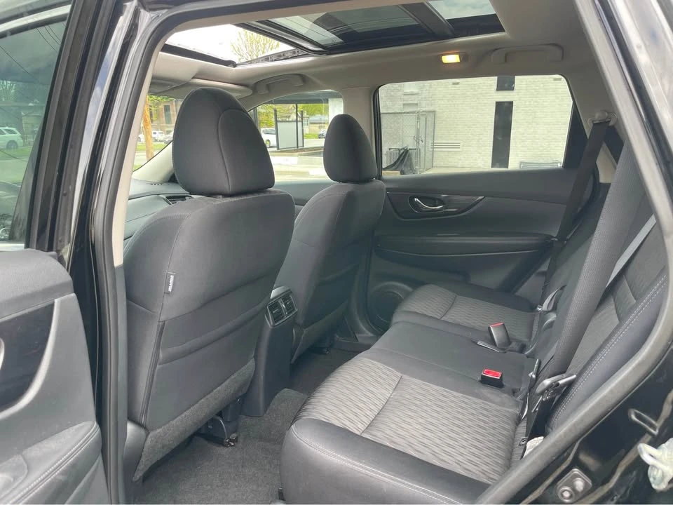 2017 Nissan Rogue - Image 17 of 17
