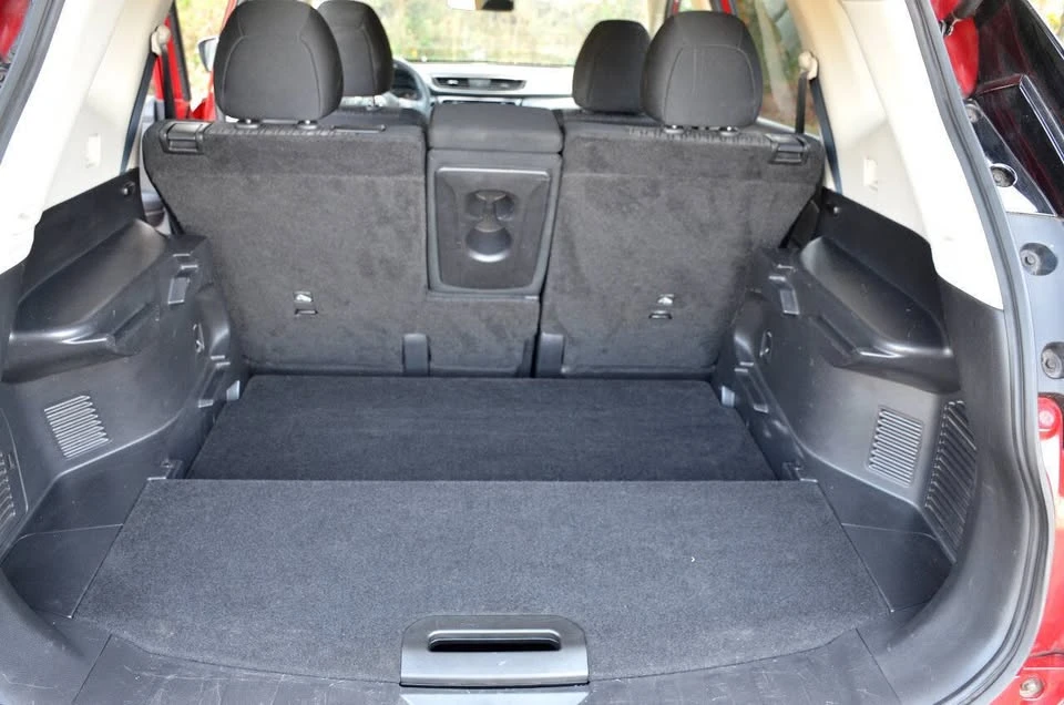 2017 Nissan Rogue - Image 7 of 15