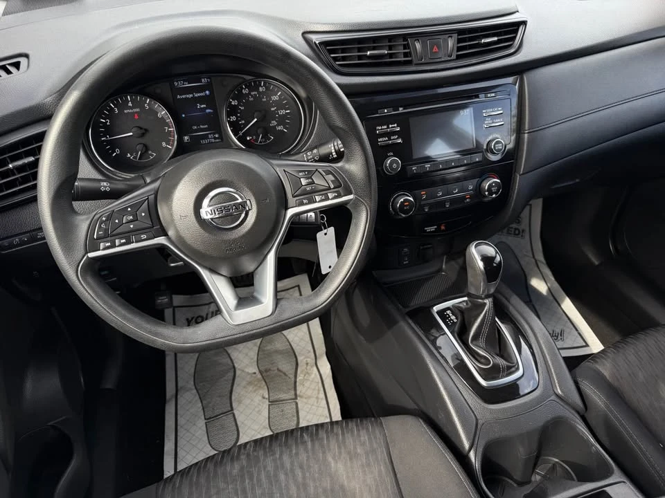 2017 Nissan Rogue - Image 7 of 17