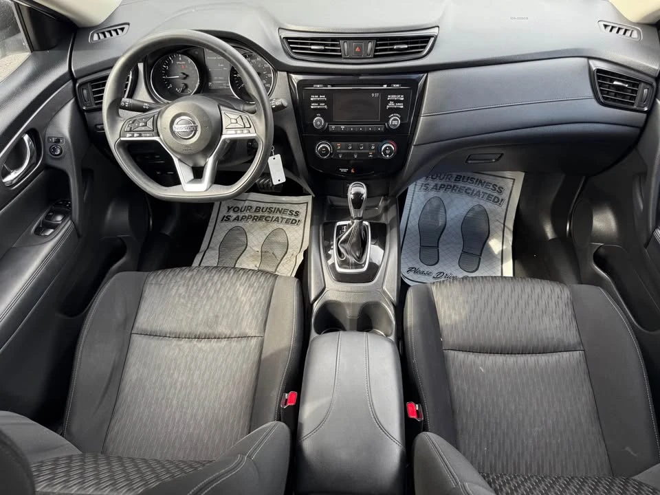 2017 Nissan Rogue - Image 6 of 17