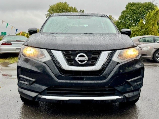 2017 Nissan Rogue - Image 2 of 19