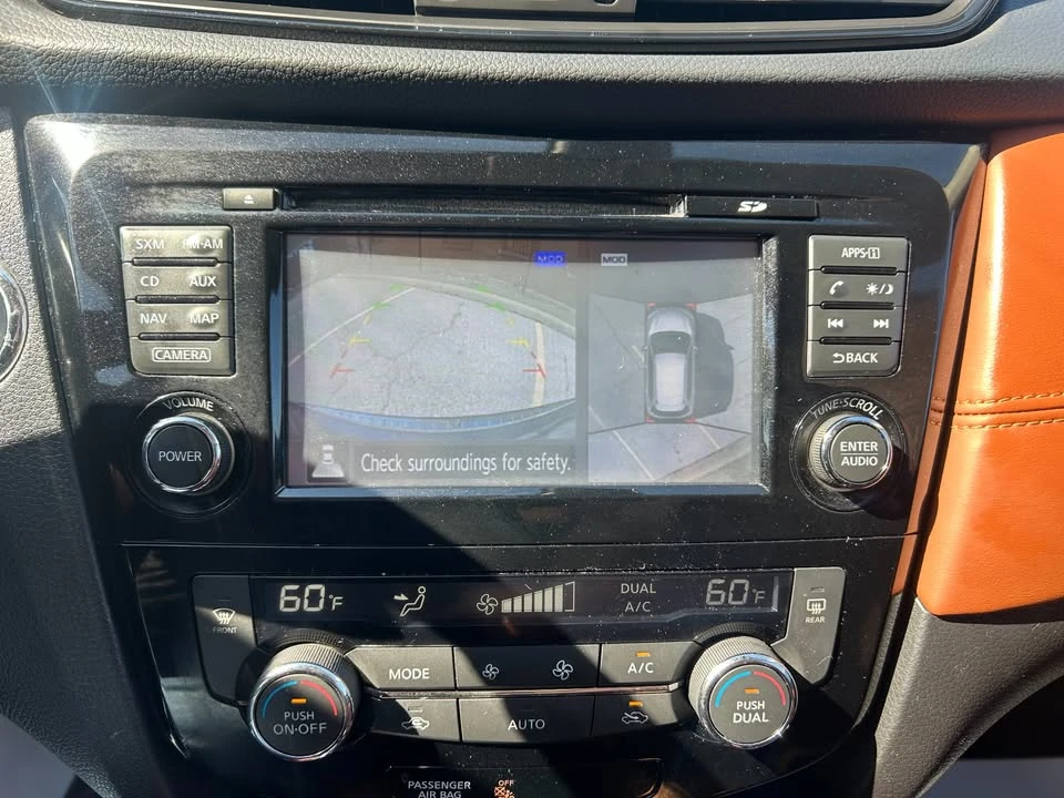2017 Nissan Rogue - Image 19 of 20