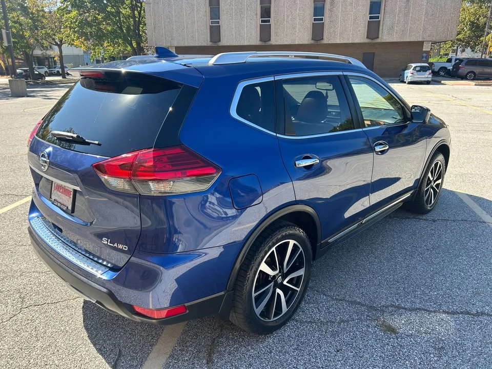 2017 Nissan Rogue - Image 5 of 20