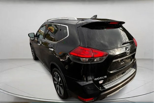 2017 Nissan Rogue - Image 5 of 18