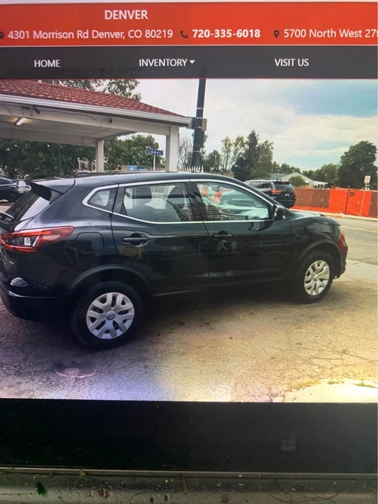 2017 Nissan Rogue - Image 2 of 12