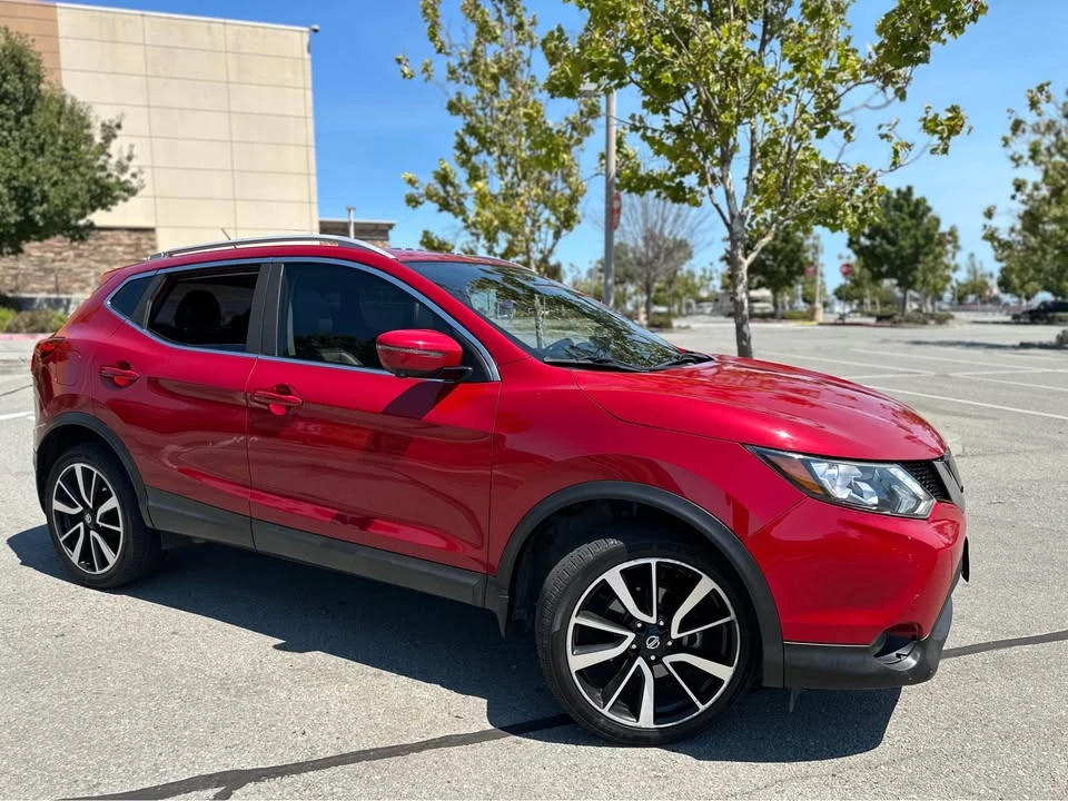2017 Nissan Rogue - Image 17 of 17