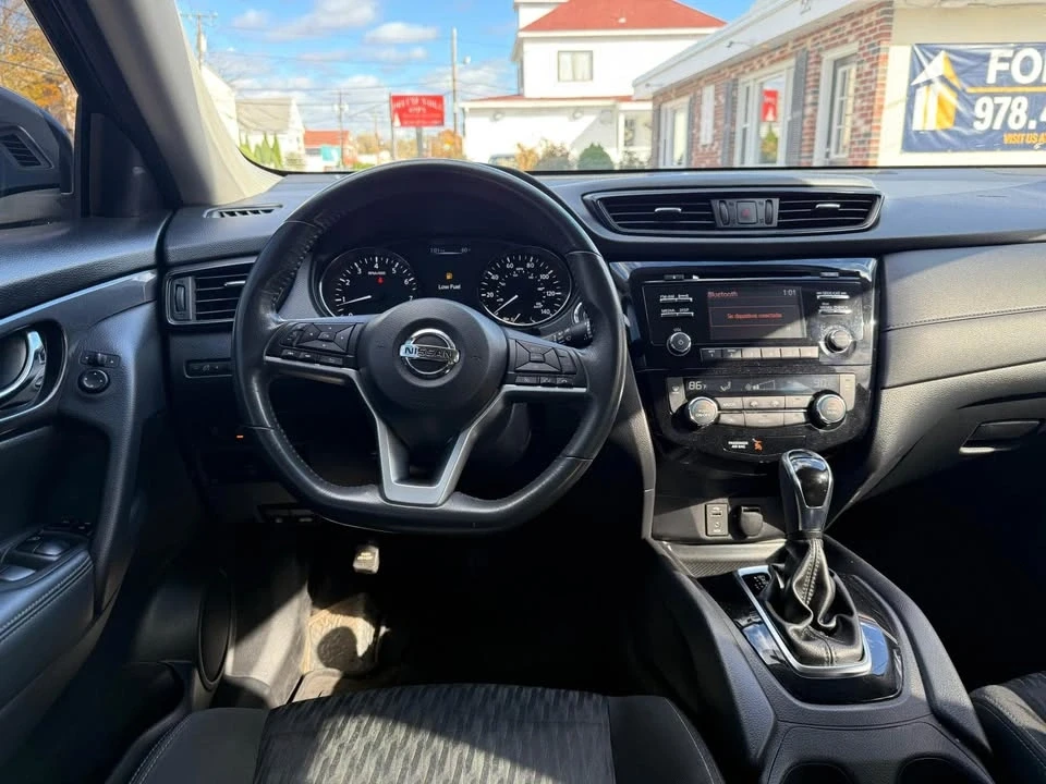 2017 Nissan Rogue - Image 19 of 19