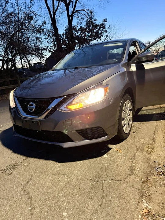 2017 Nissan Sentra 7th Gen - Image 17 of 18