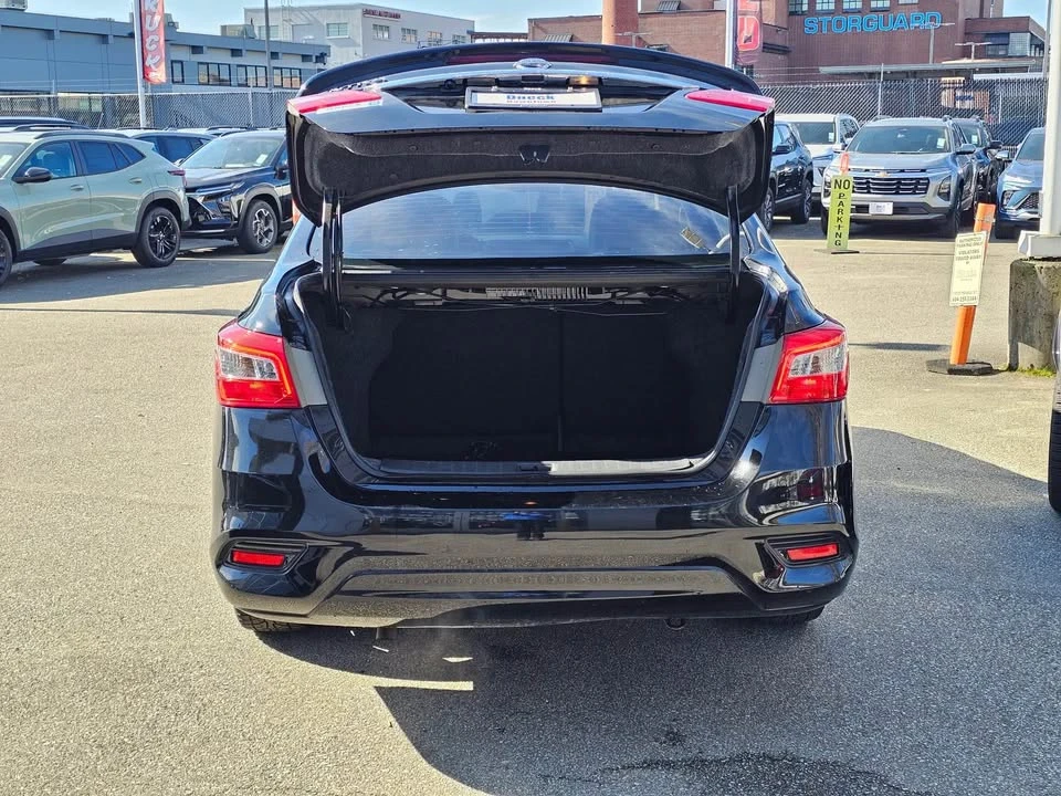 2017 Nissan Sentra 7th Gen - Image 12 of 15