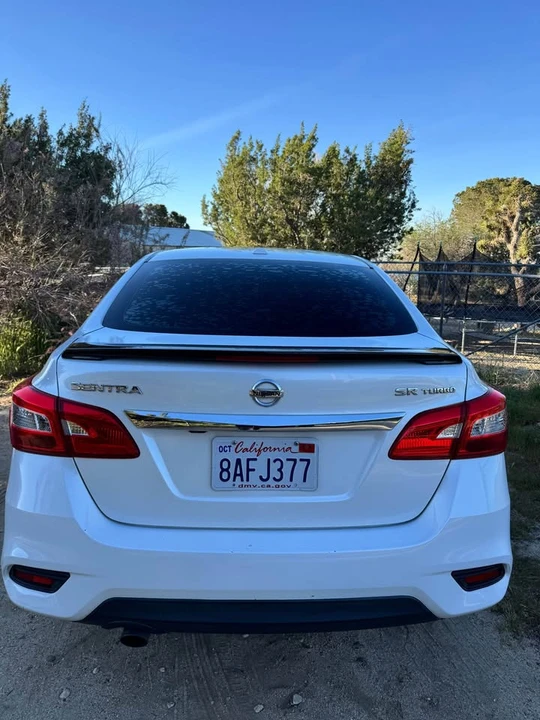 2017 Nissan Sentra 7th Gen - Image 14 of 19