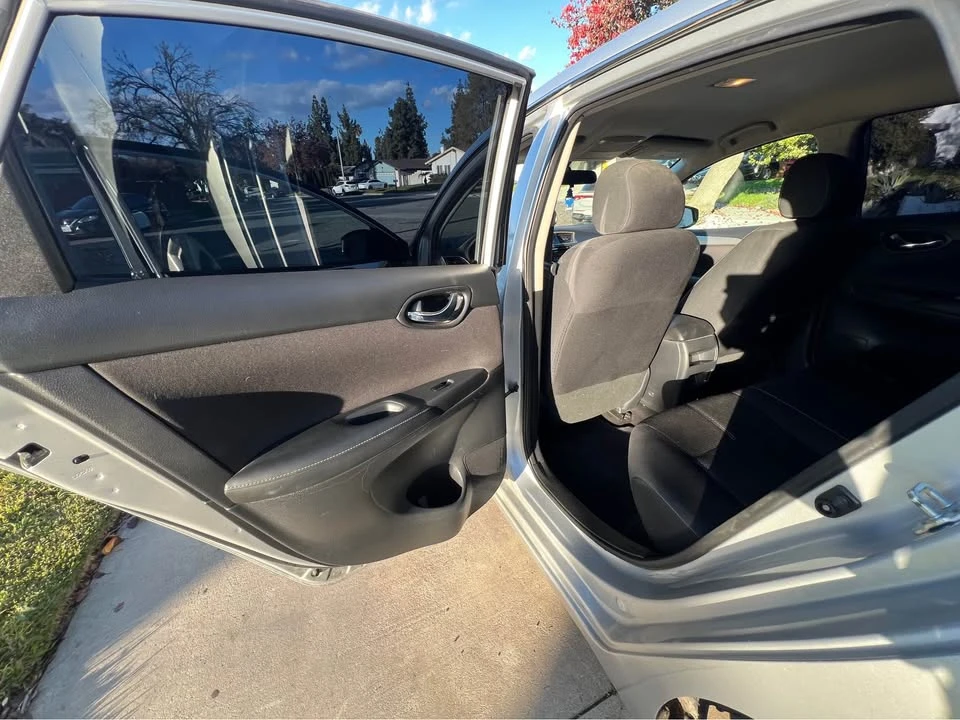 2017 Nissan Sentra 7th Gen - Image 12 of 20