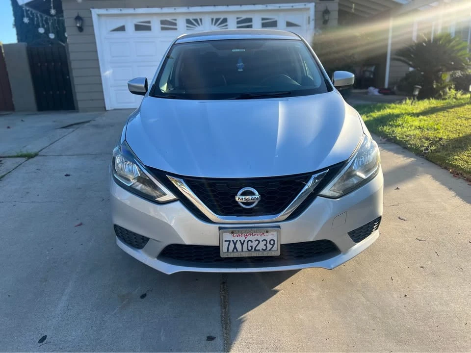 2017 Nissan Sentra 7th Gen - Image 4 of 20