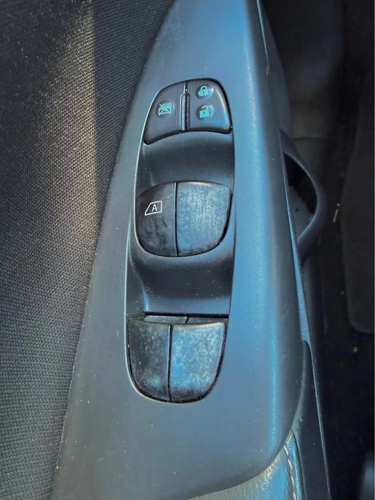 2017 Nissan Sentra 7th Gen - Image 9 of 20