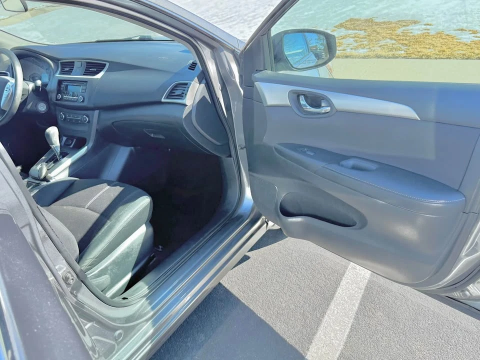 2017 Nissan Sentra 7th Gen - Image 12 of 20
