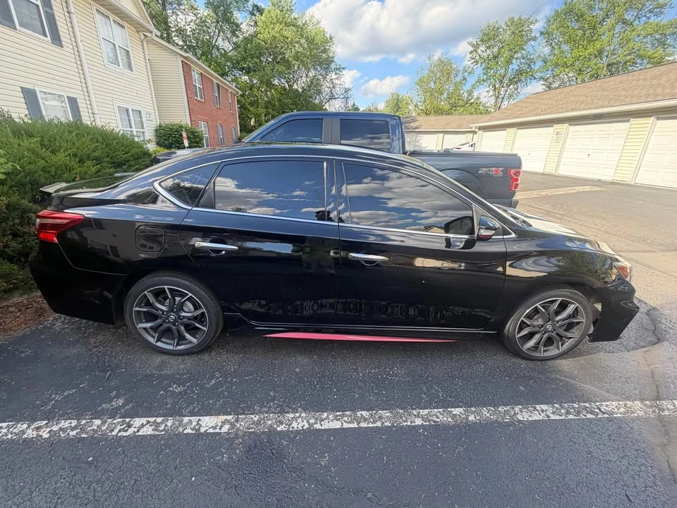 2017 Nissan Sentra 7th Gen - Image 4 of 10