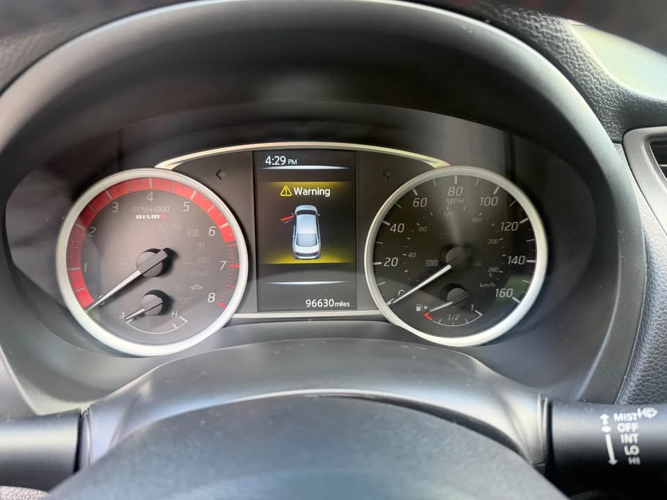 2017 Nissan Sentra 7th Gen - Image 6 of 10