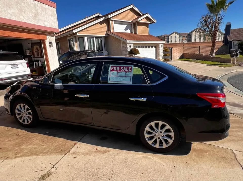 2017 Nissan Sentra 7th Gen - Image 3 of 6