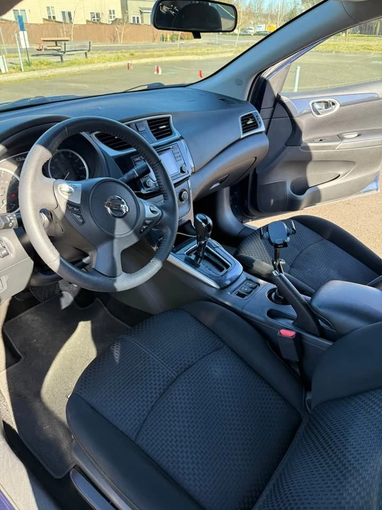 2017 Nissan Sentra 8th Gen - Image 8 of 9