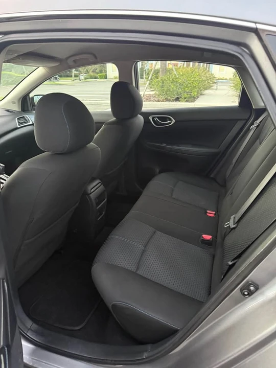 2017 Nissan Sentra 7th Gen - Image 9 of 14