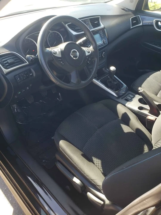 2017 Nissan Sentra 7th Gen - Image 5 of 6