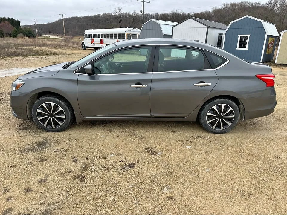 2017 Nissan Sentra 7th Gen - Image 2 of 21