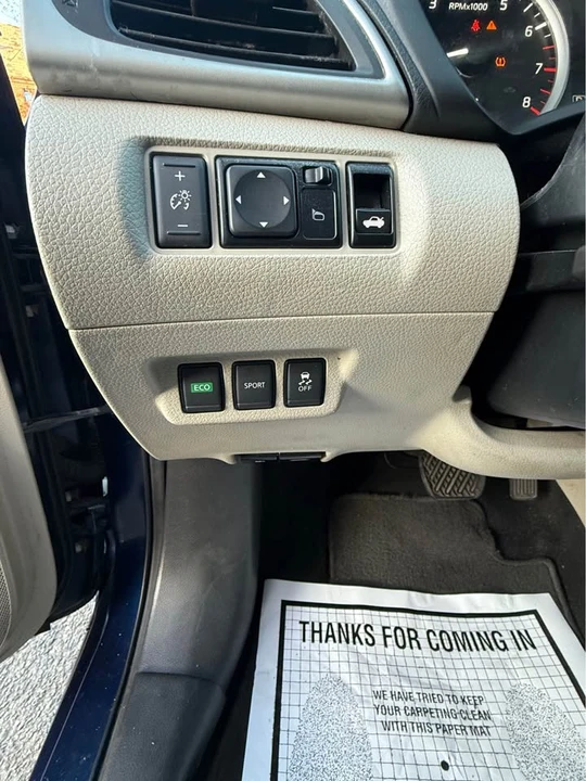 2017 Nissan Sentra 8th Gen - Image 13 of 18