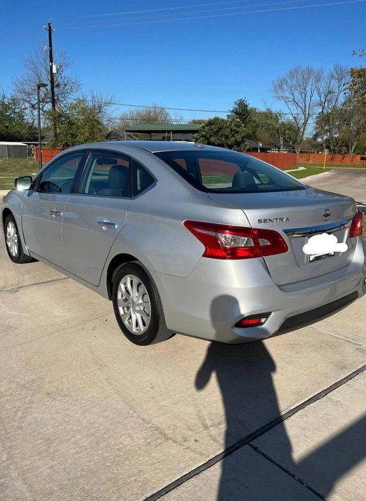 2017 Nissan Sentra 7th Gen - Image 5 of 8