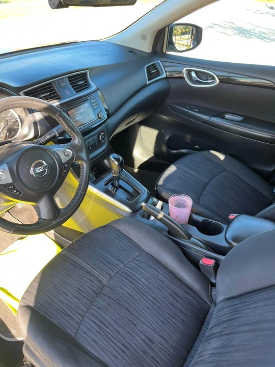 2017 Nissan Sentra 7th Gen - Image 7 of 8