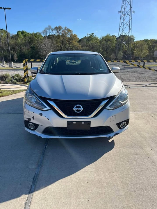 2017 Nissan Sentra 7th Gen - Image 4 of 8