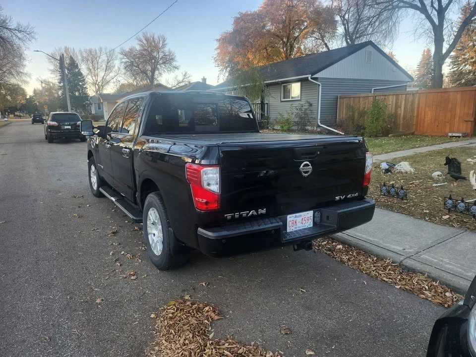 2017 Nissan Titan 2nd Gen - Image 2 of 14