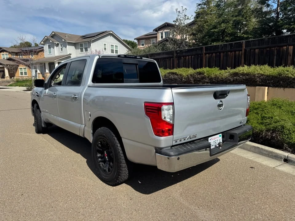 2017 Nissan Titan 2nd Gen - Image 4 of 8