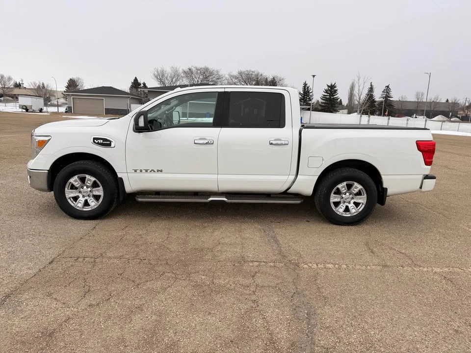 2017 Nissan Titan 2nd Gen - Image 4 of 14
