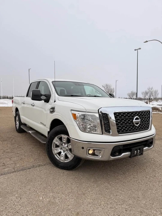 2017 Nissan Titan 2nd Gen - Image 3 of 14