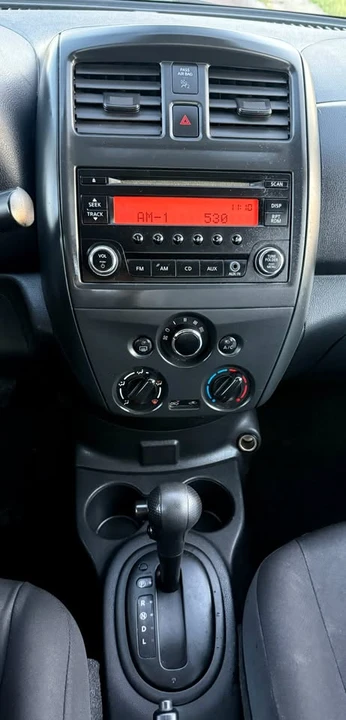 2017 Nissan Versa - Image 10 of 11