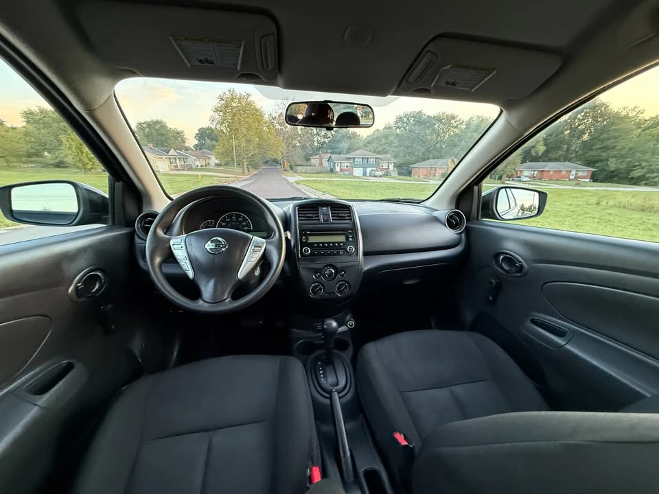 2017 Nissan Versa - Image 8 of 11