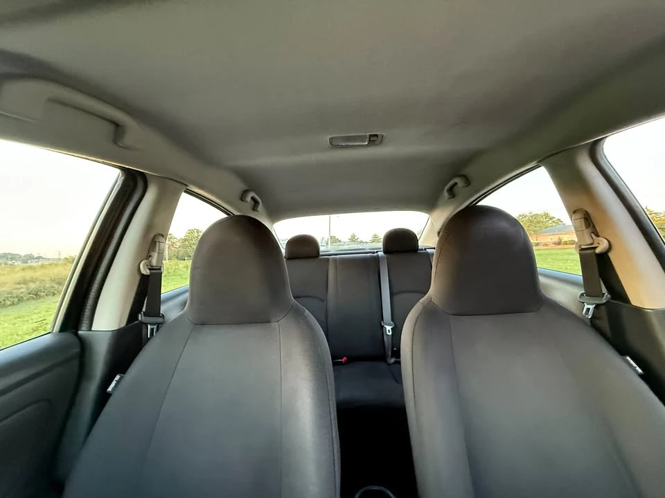 2017 Nissan Versa - Image 9 of 11