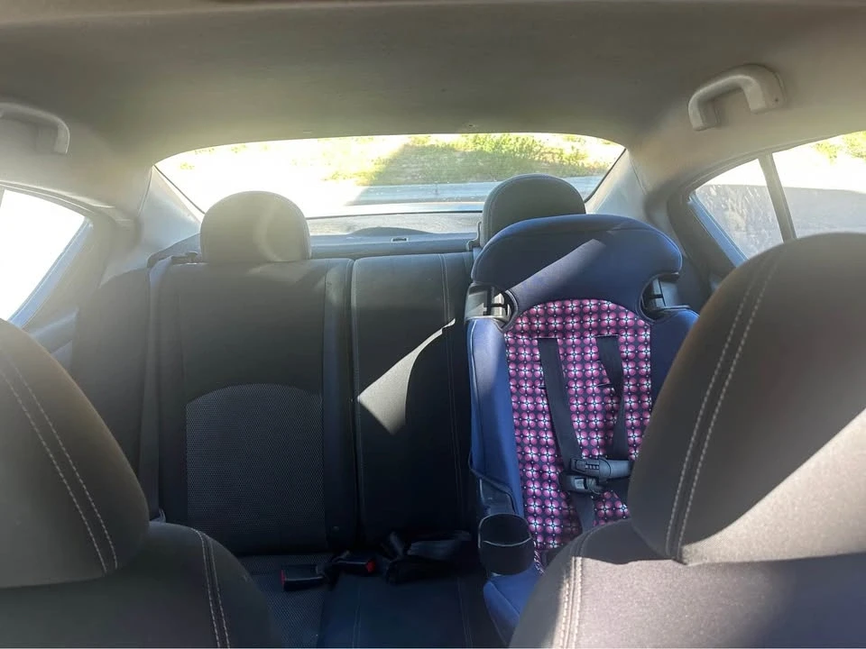 2017 Nissan Versa - Image 3 of 5