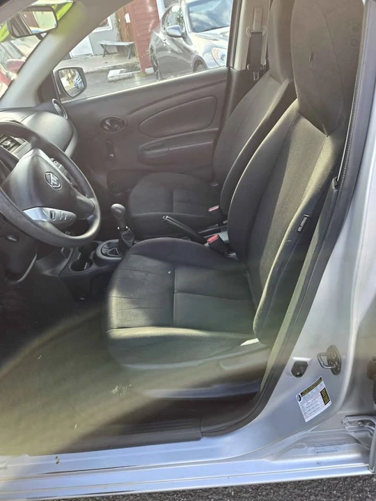 2017 Nissan Versa - Image 4 of 15