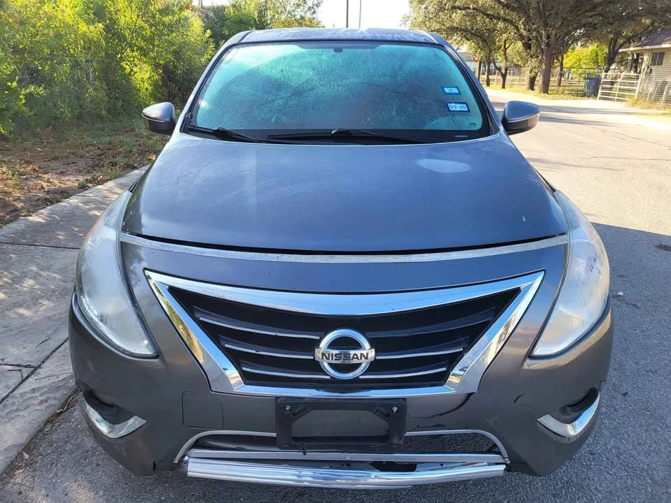 2017 Nissan Versa - Image 6 of 6