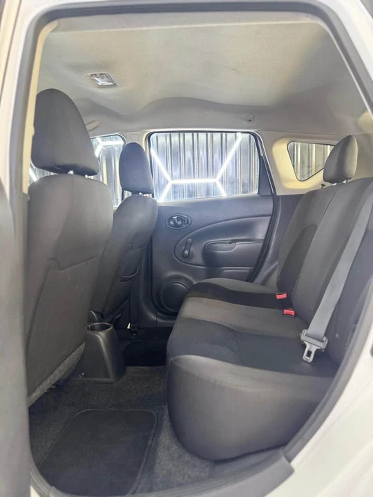 2017 Nissan Versa - Image 9 of 9